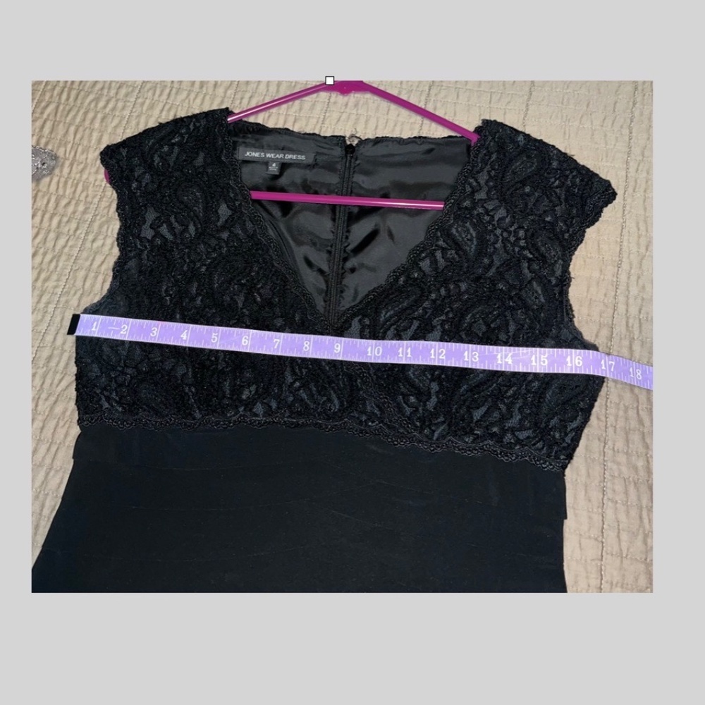 JONES WEAR Black Lace Tiered Dress/Size 4 - Picture 9 of 14